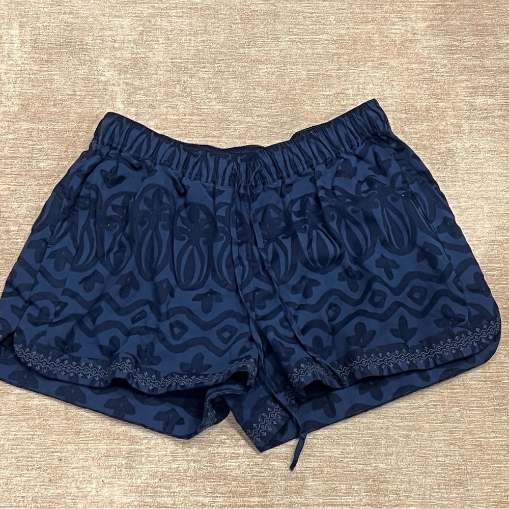Vineyard vines shorts